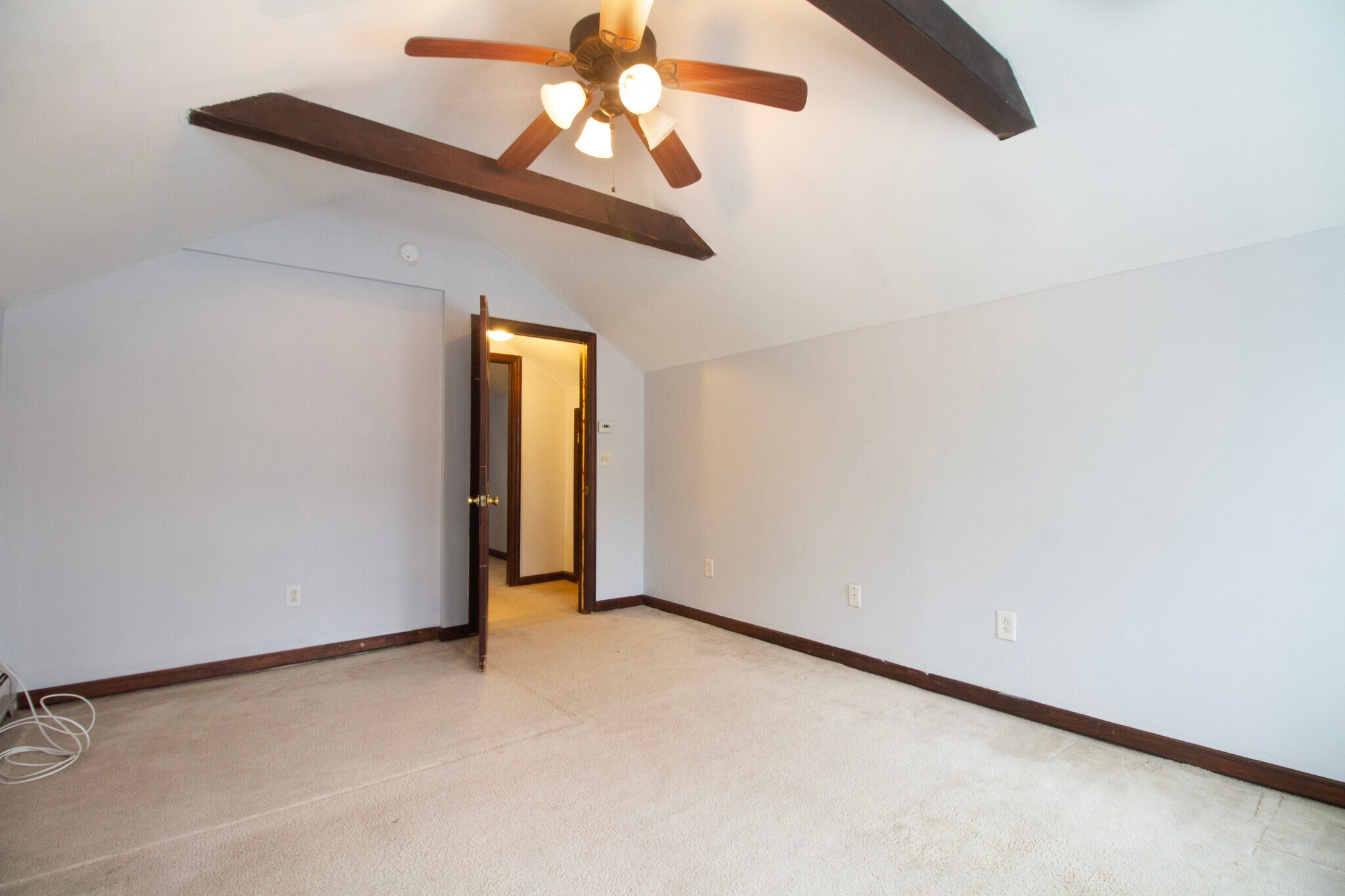 Building Photo - 21B Hoydens Hill Rd