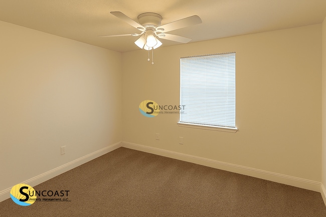 Building Photo - 6027 George Wood Ln E