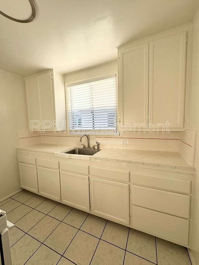 Building Photo - 7030 La Tijera Blvd