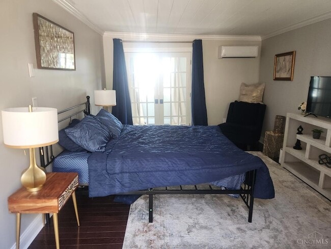 Building Photo - 399 Oregon St