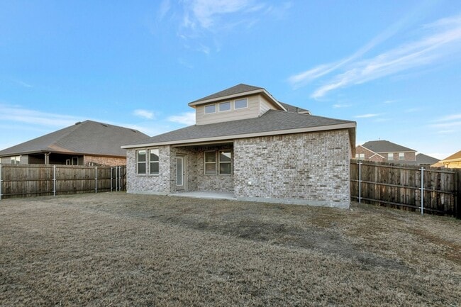 Building Photo - 1007 Hitchin Post Way