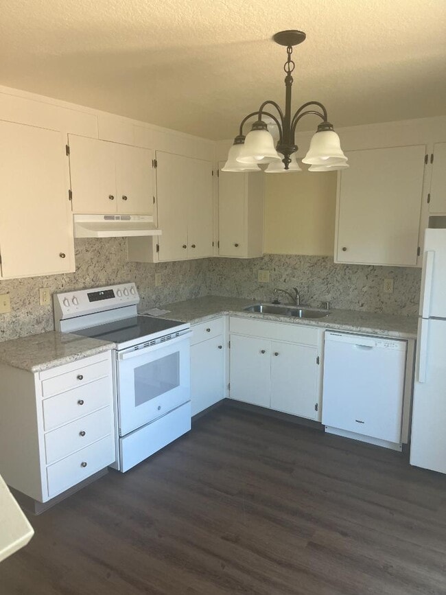 Building Photo - 42 Washington St