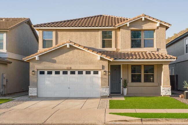 Building Photo - 1644 E Cielo Grande Ave