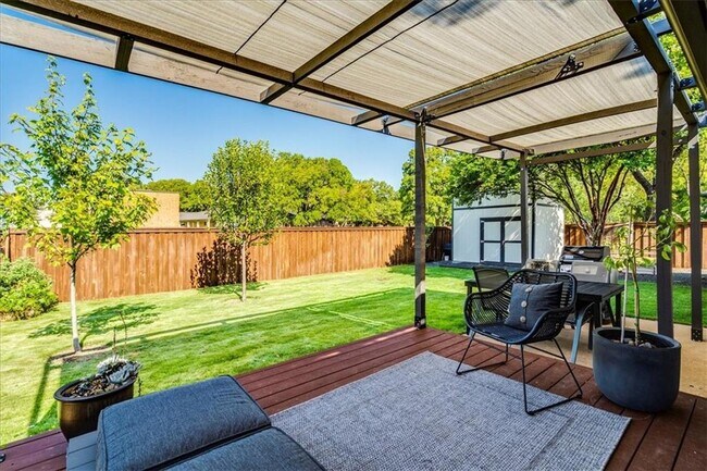 Building Photo - 11422 Bristle Oak Trail