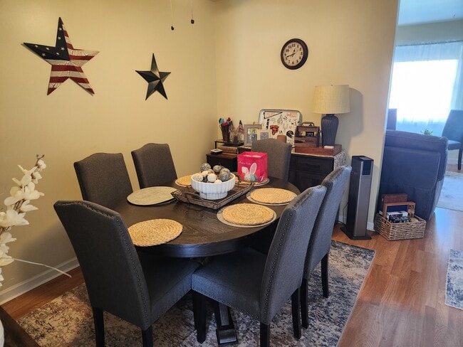 Building Photo - 100 Lesley Ln