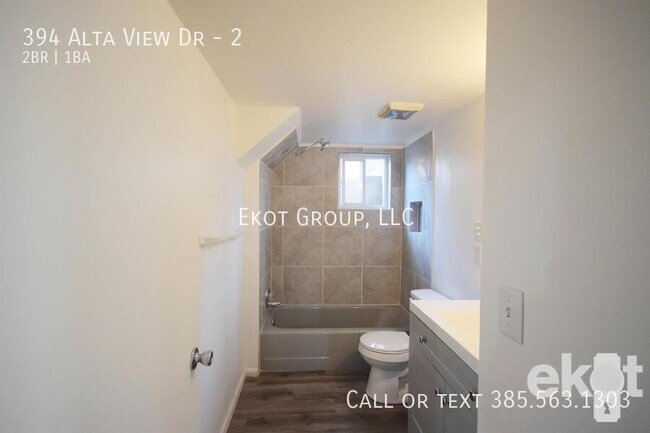 Building Photo - 394 Alta View Dr