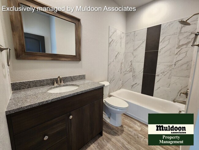 Building Photo - Brand new duplex unit available now!