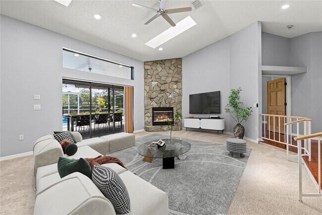 Building Photo - 9447 Ashley Dr