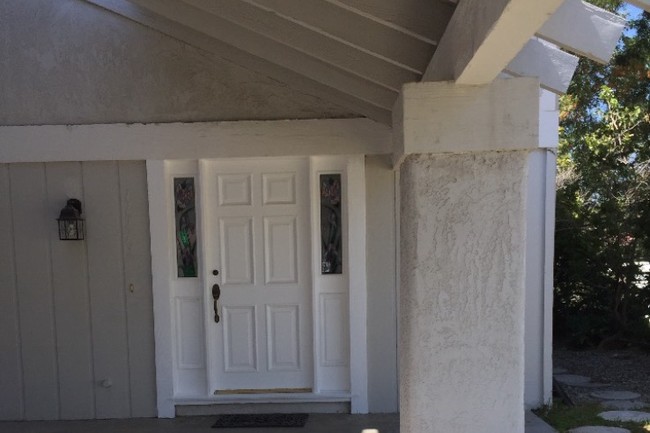 Building Photo - 11573 Viking Ave