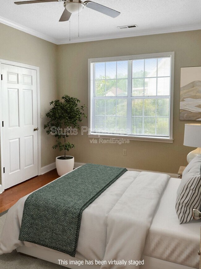 Building Photo - 97 N Bailey Springs Dr