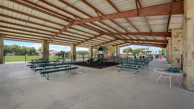 Building Photo - 1021 Cottontail Dr