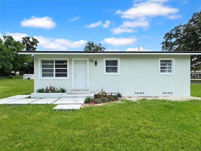 Primary Photo - 525 S Seminole Ave