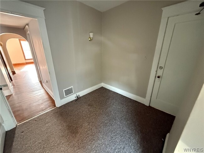 Building Photo - 319 Bryant St