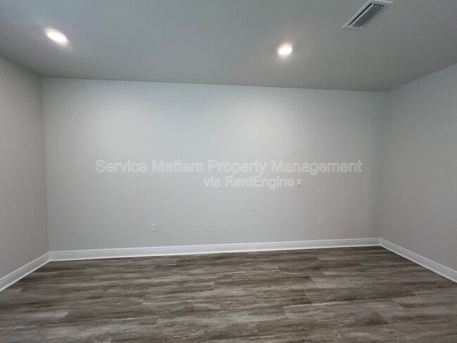 Building Photo - 1401 Maritime Dr