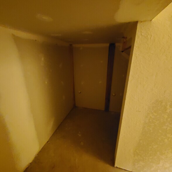 Basement Storage #2 - 5330 Godas Cir