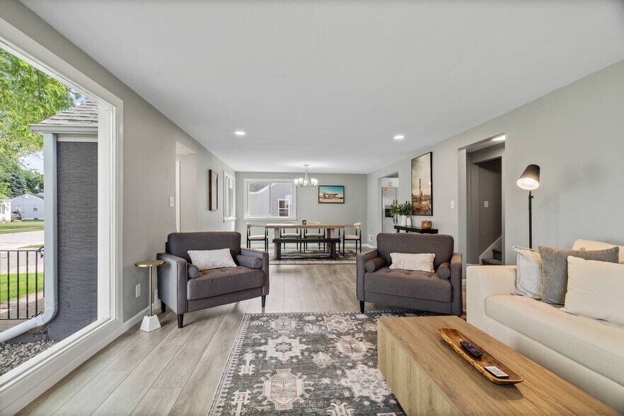 Building Photo - 1114 Meacham St