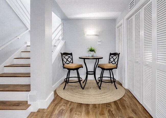 Building Photo - 6504 Surfside Blvd