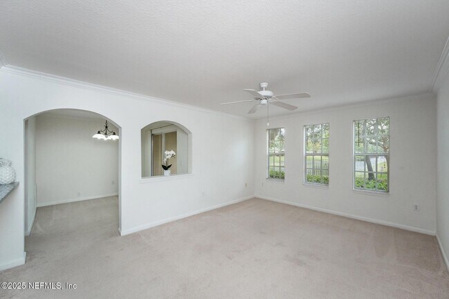 Building Photo - 10075 Gate Pkwy N