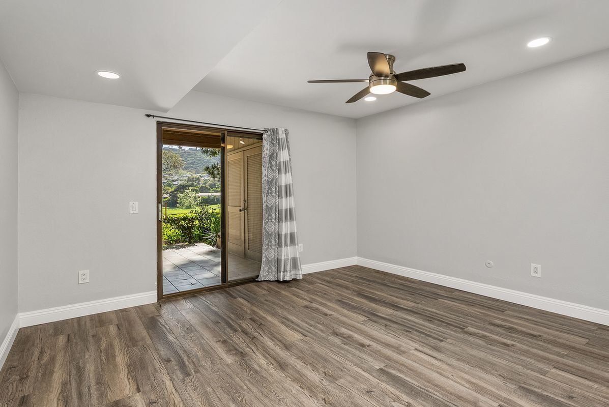 Building Photo - 31461 E Nine Dr
