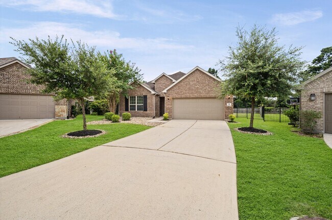 Building Photo - 10 Log House Ct