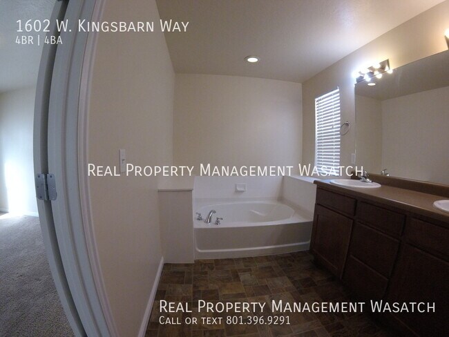 Building Photo - Dont miss out. This will rent quickly...
