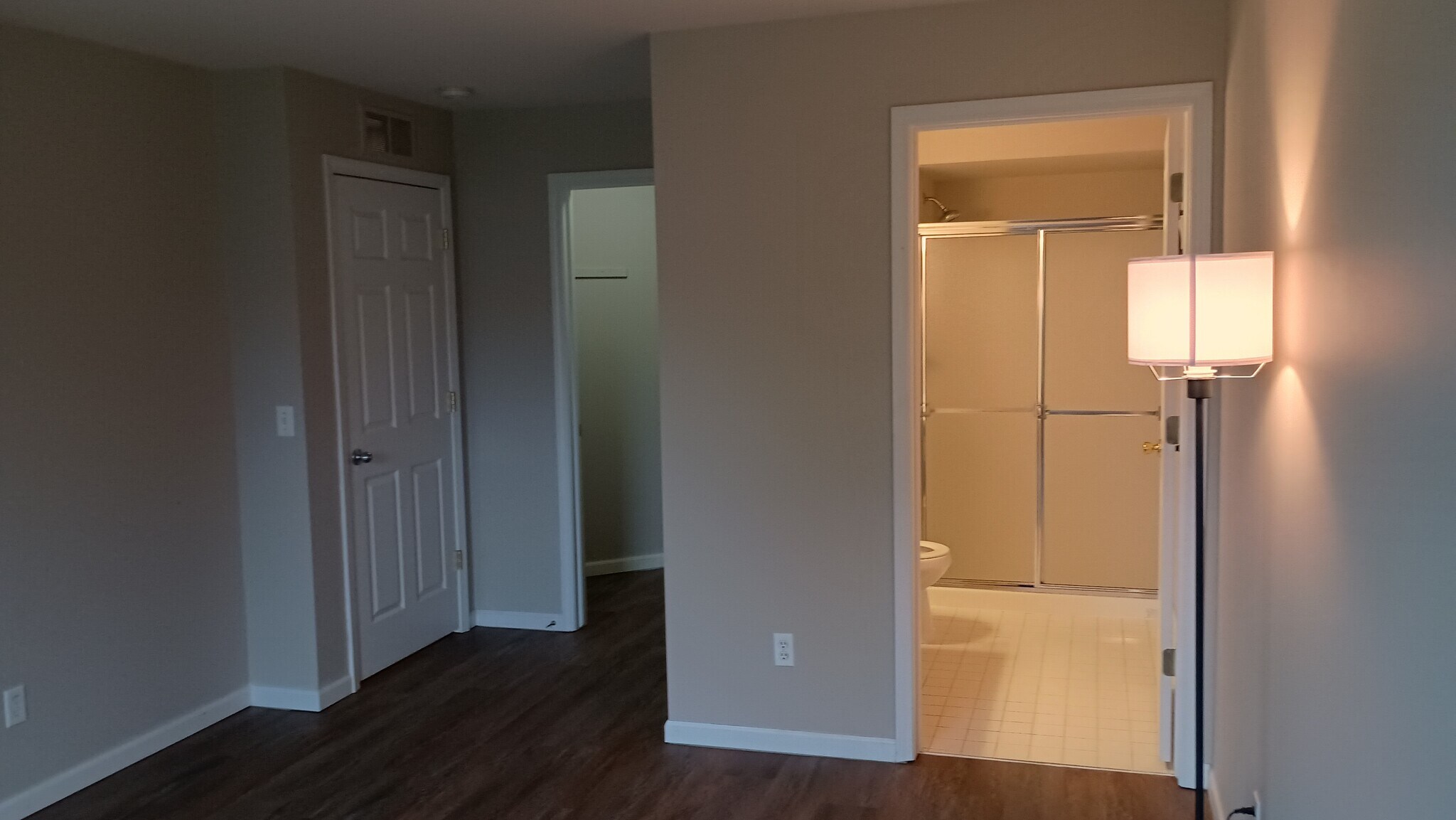 Building Photo - 2256 Monarch Dr