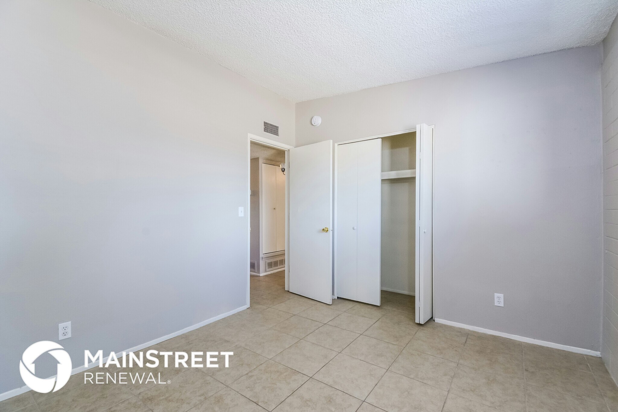 Building Photo - 7530 E Poinciana Dr