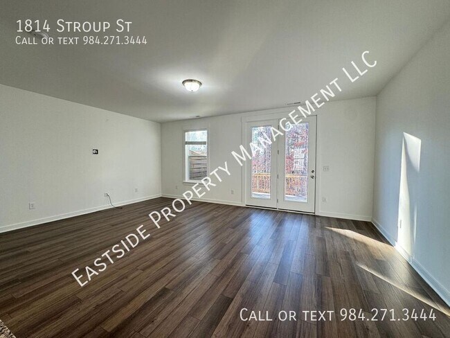 Building Photo - 1814 Stroup St