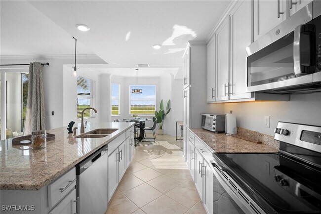 Building Photo - 43030 Greenway Blvd