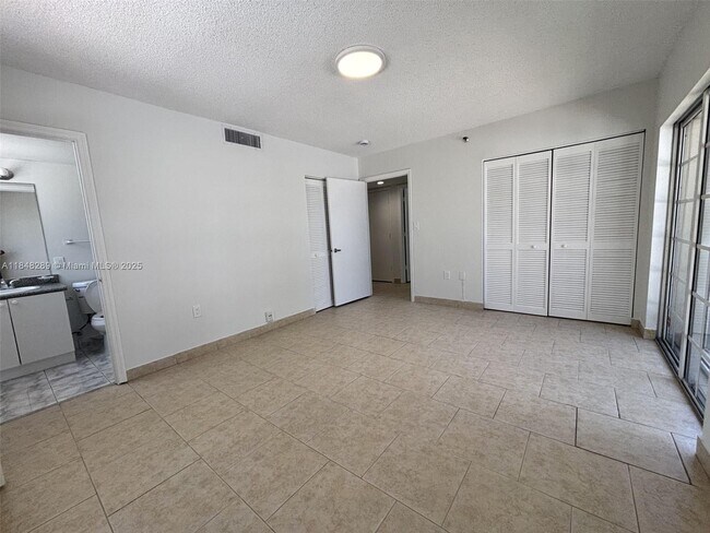 Building Photo - 8900 Collins Ave