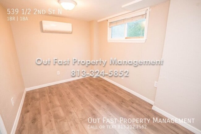 Building Photo - 539 1/2 2nd St N-