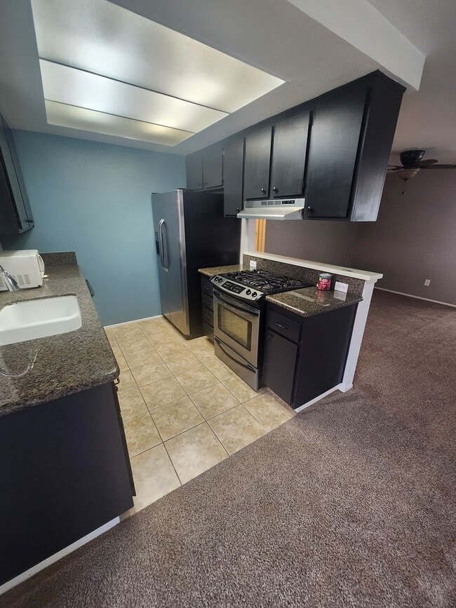 Building Photo - Beautiful 2 bedroom 1.75  bath Home Alta Loma