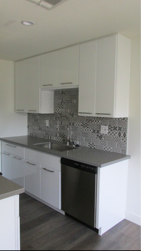 Building Photo - 11040 Hesby St