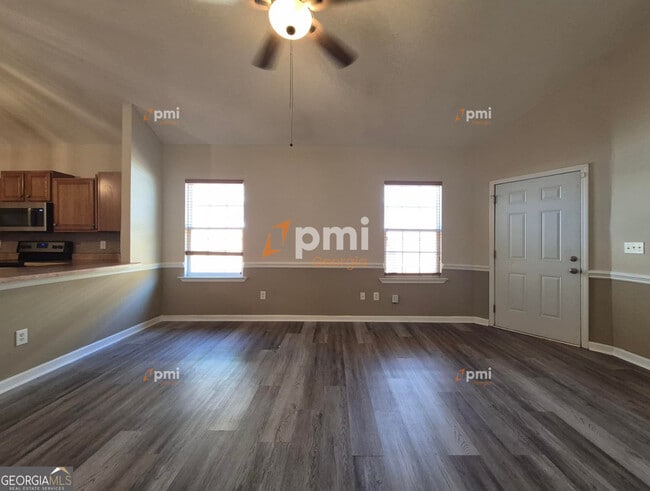 Building Photo - 342 Orchard Way