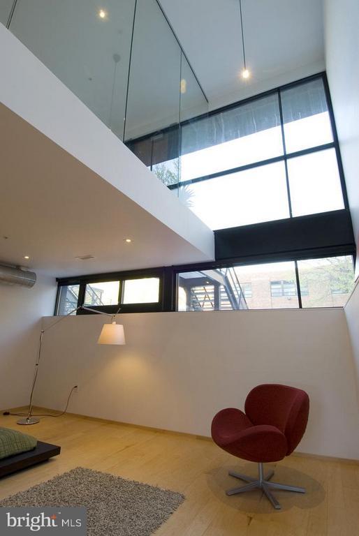 Building Photo - 2250 11th St NW