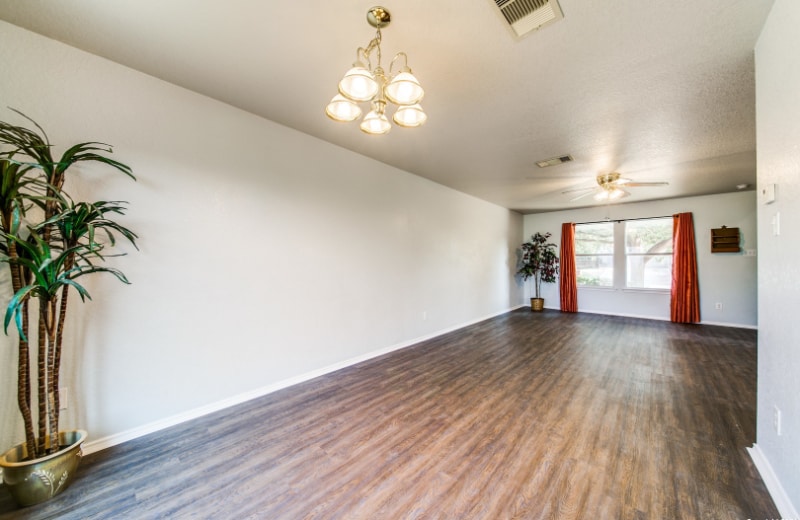 Building Photo - 8914 Kestrel Oak