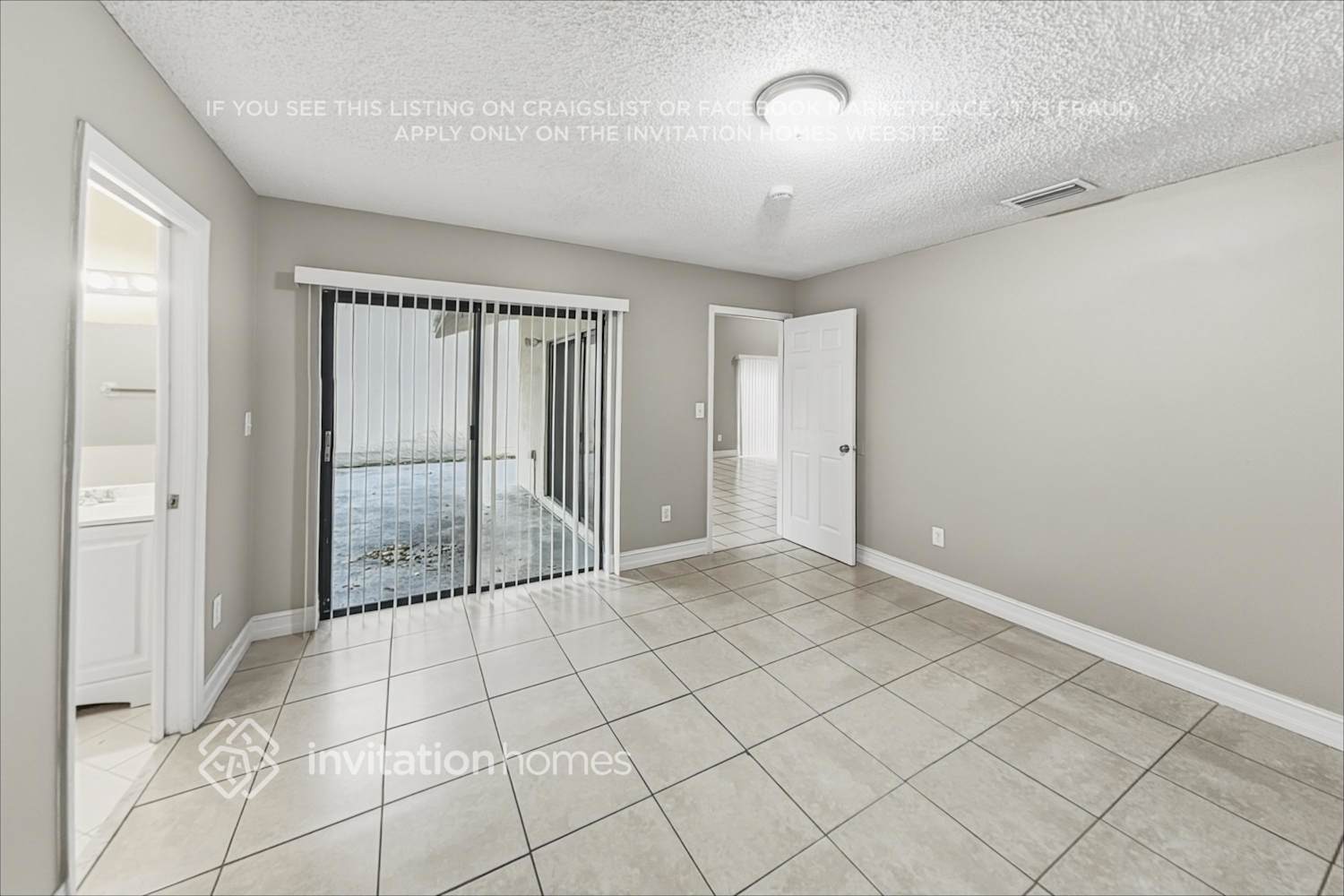 Building Photo - 14971 SW 92nd Terrace