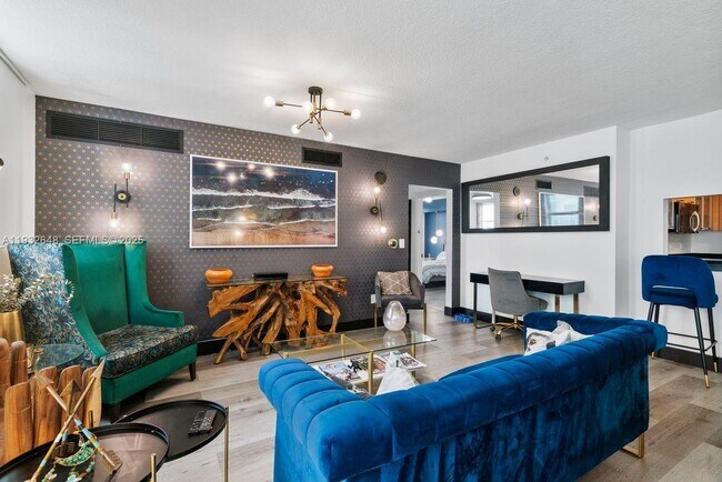 Building Photo - 31 SE 5th St