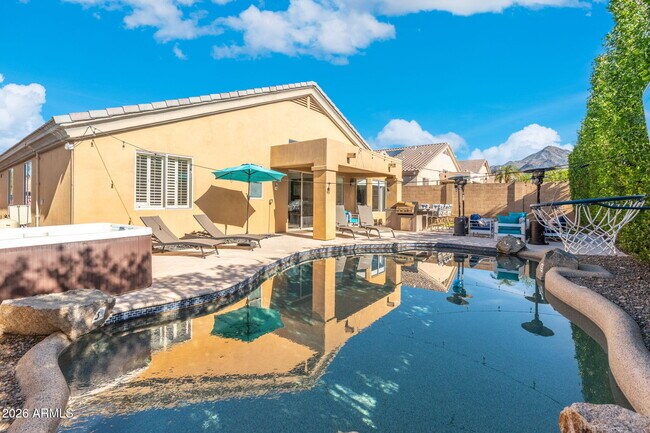 Building Photo - 10263 E Acacia Dr