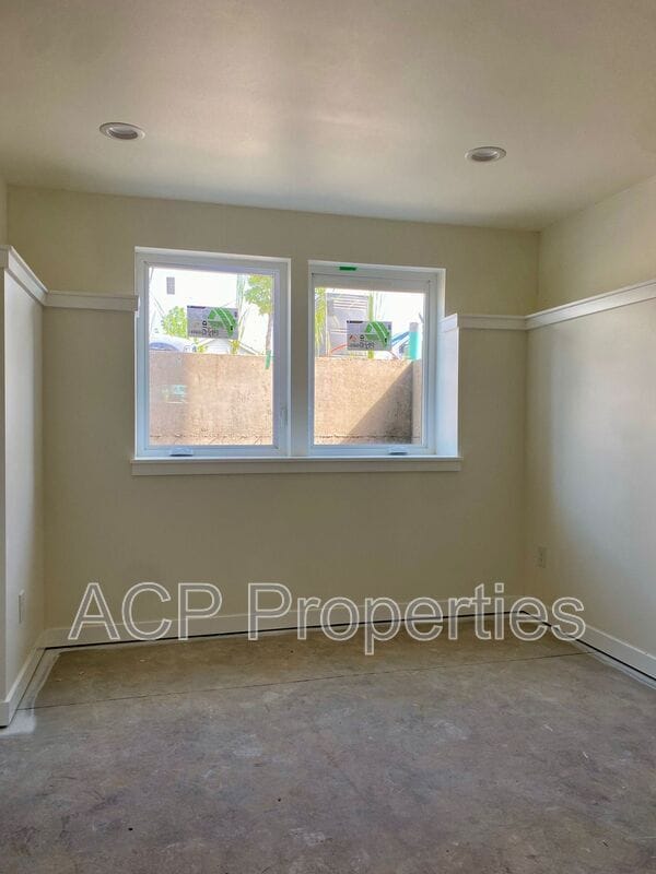 Building Photo - 1318 Bradley Ct