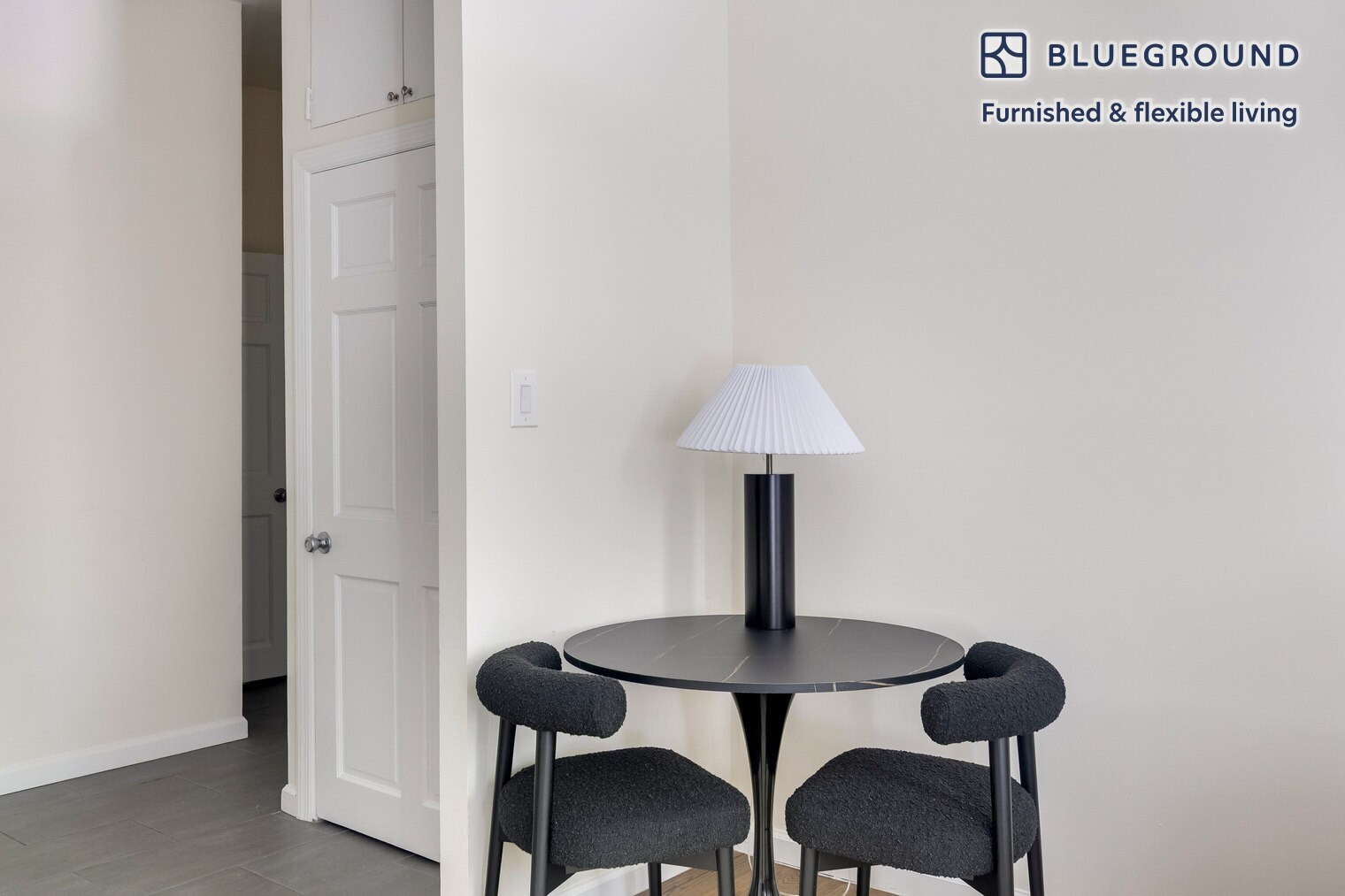 Building Photo - 26 Jane St