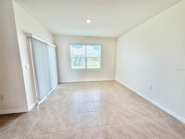 Building Photo - 5067 Tana Ter