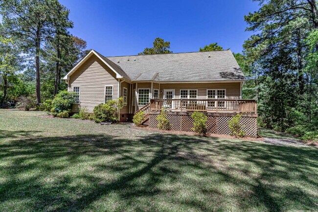 Building Photo - Stunning & Spacious Home in Walnut Hill! 4 Bedrooms | 4 Bathrooms w/ Lawn Care and Trash Service ...