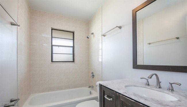 Building Photo - 2455 Thomasson Dr