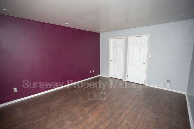 Building Photo - 40 Sumac Ct