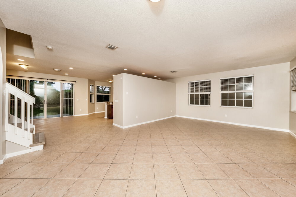 Building Photo - 1603 Briar Oak Dr