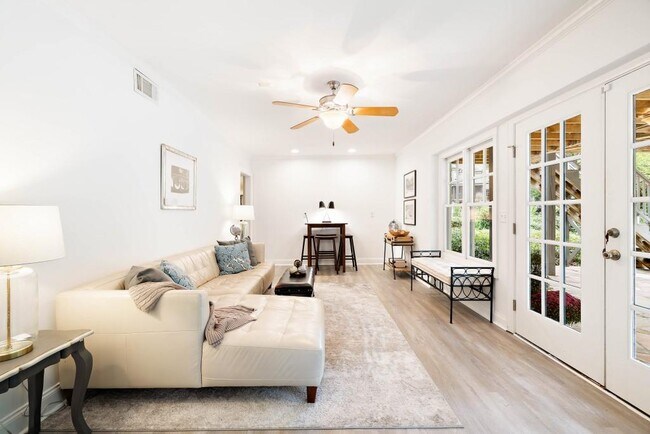 Building Photo - 1737 Barnesdale Way NE