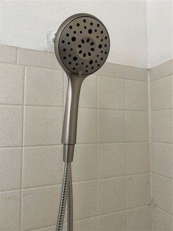 Building Photo - 4031 Henley Rd