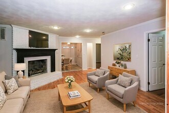 Building Photo - 6919 Taylor Manor Ave