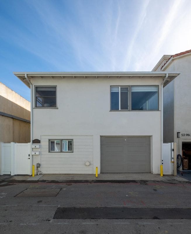 Building Photo - 58 10th Ct